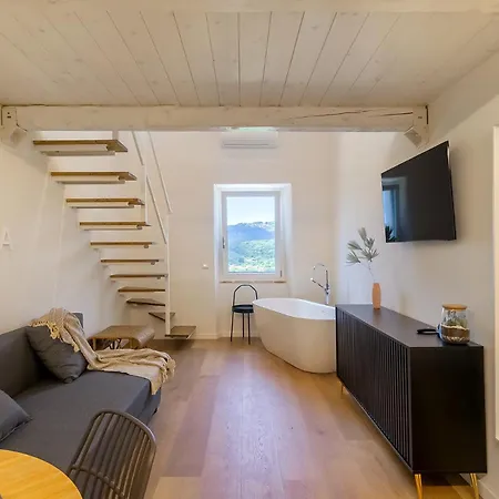 Charming Arcipelago 4*